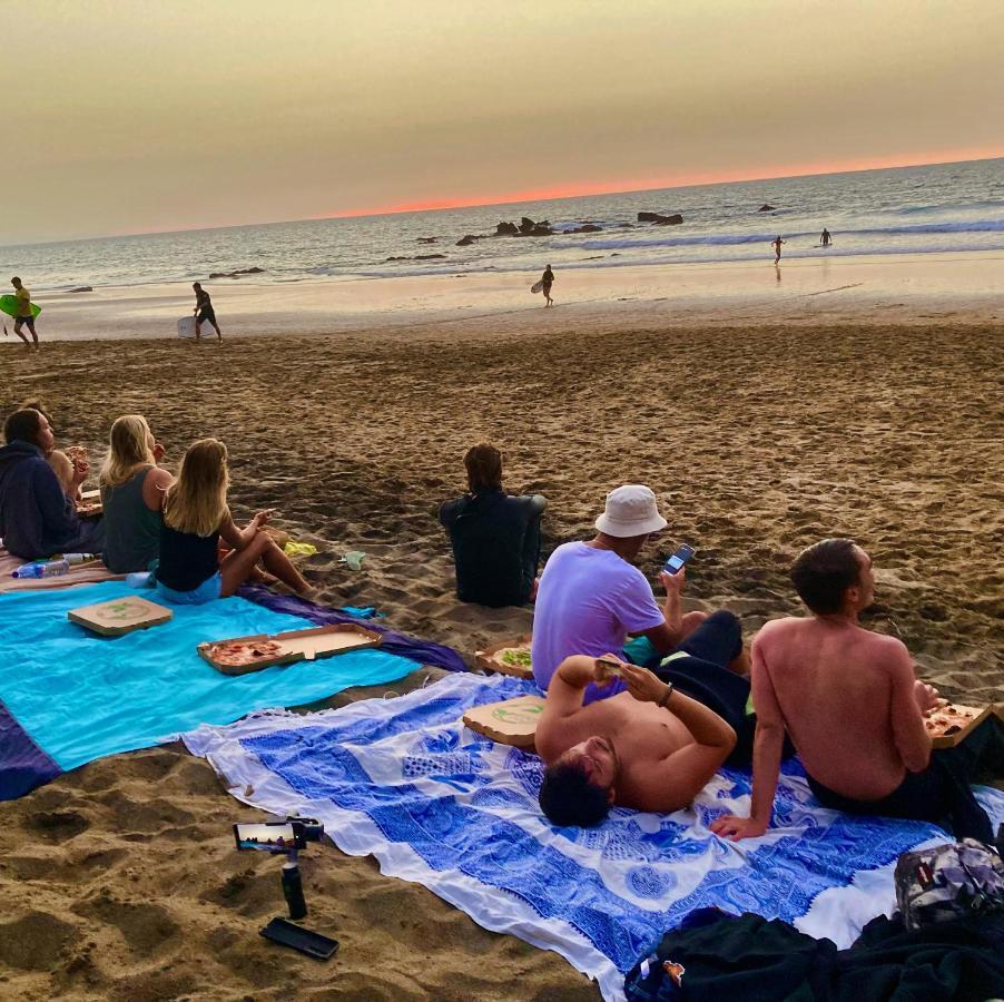 라 파레드 Wellenkind Surfschool 호스텔 외부 사진